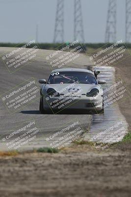 media/Jun-01-2025-PCA Golden Gate (Sun) [[9e4b10205a]]/Club Race/Race (Outside Grapevine)/